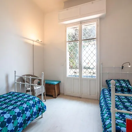 Elegant Seaside In 艾日