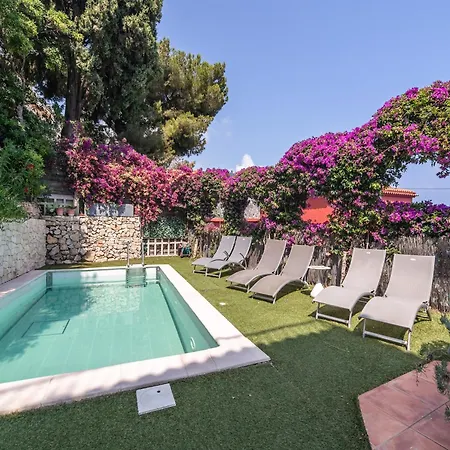 Elegant Seaside In 度假居